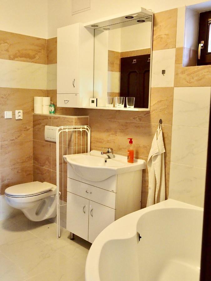 Apartmán Nesyt Sedlec (Breclav) Exterior foto