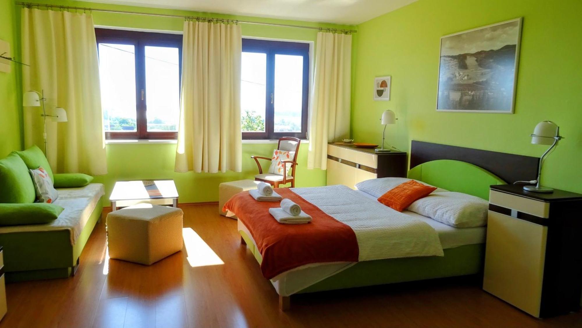 Apartmán Nesyt Sedlec (Breclav) Exterior foto